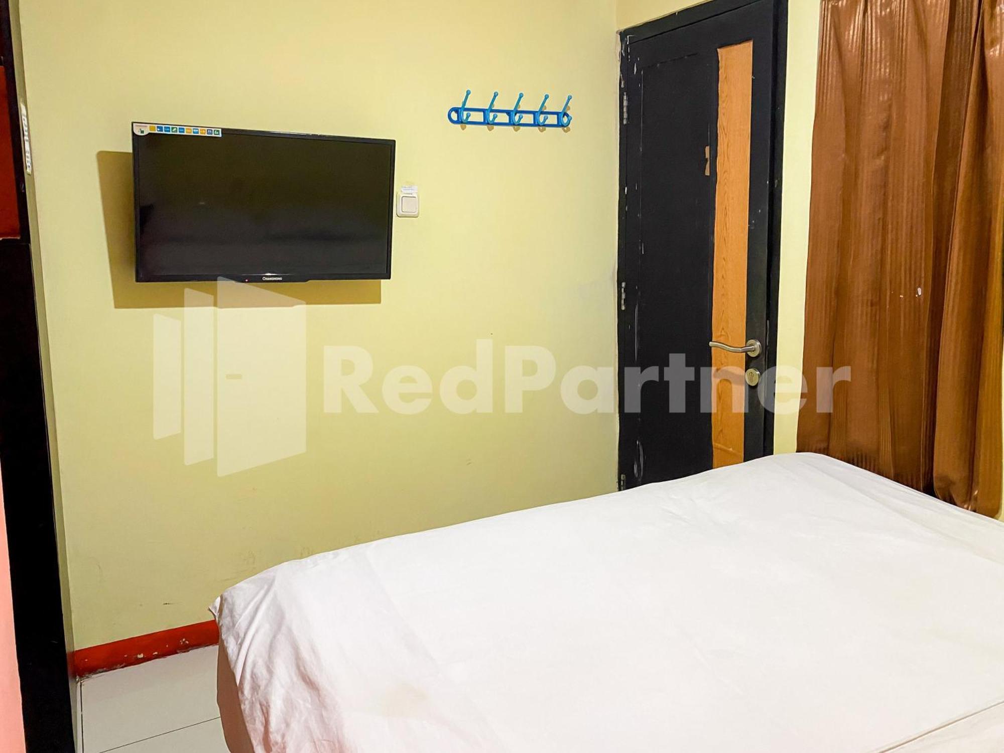 Audah Guesthouse Syariah Redpartner Giacarta Esterno foto